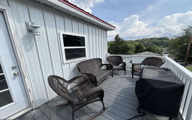 87 School Street, Morgantown, West Virginia 26501, 2 Bedrooms Bedrooms, 5 Rooms Rooms,1 BathroomBathrooms,Residential Rentals,For Rent,School,10161073