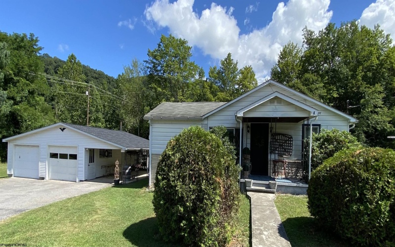 919 Main Street, Hendricks, West Virginia 26271, 2 Bedrooms Bedrooms, 7 Rooms Rooms,1 BathroomBathrooms,Single Family Detached,For Sale,Main,10161055