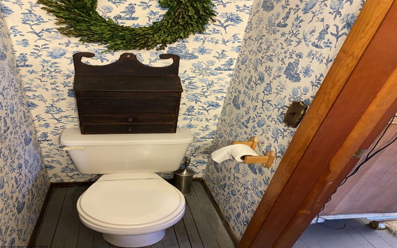 919 Main Street, Hendricks, West Virginia 26271, 2 Bedrooms Bedrooms, 7 Rooms Rooms,1 BathroomBathrooms,Single Family Detached,For Sale,Main,10161055