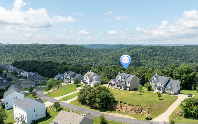 467 Blackberry Ridge Drive, Morgantown, West Virginia 26508-4869, 4 Bedrooms Bedrooms, 12 Rooms Rooms,2 BathroomsBathrooms,Single Family Detached,For Sale,Blackberry Ridge,10161097