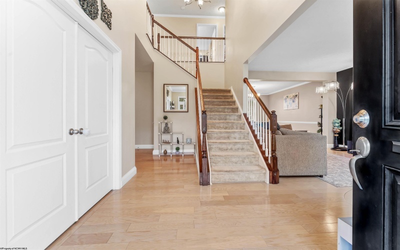 467 Blackberry Ridge Drive, Morgantown, West Virginia 26508-4869, 4 Bedrooms Bedrooms, 12 Rooms Rooms,2 BathroomsBathrooms,Single Family Detached,For Sale,Blackberry Ridge,10161097