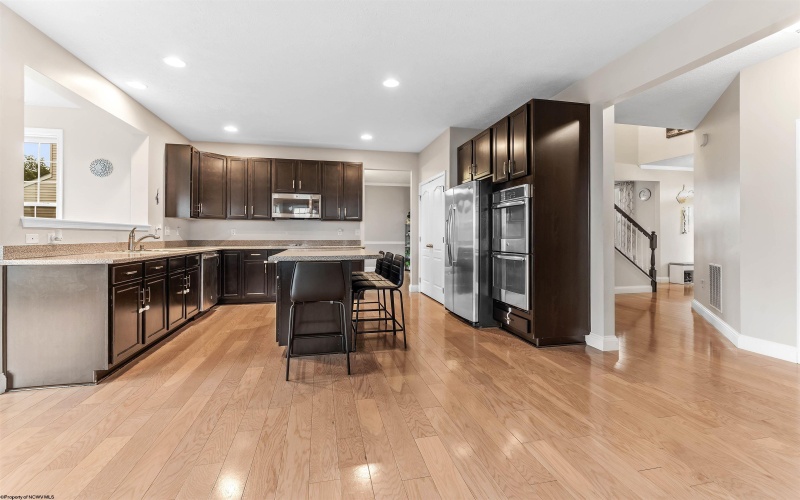 467 Blackberry Ridge Drive, Morgantown, West Virginia 26508-4869, 4 Bedrooms Bedrooms, 12 Rooms Rooms,2 BathroomsBathrooms,Single Family Detached,For Sale,Blackberry Ridge,10161097