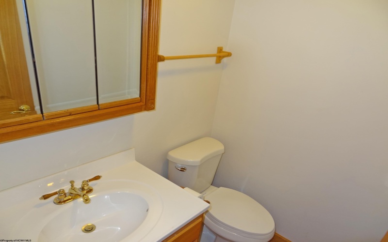 1553 Bergamont Street, Morgantown, West Virginia 26505, 3 Bedrooms Bedrooms, 5 Rooms Rooms,2 BathroomsBathrooms,Residential Rentals,For Rent,Bergamont,10161082