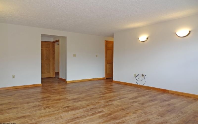 1553 Bergamont Street, Morgantown, West Virginia 26505, 3 Bedrooms Bedrooms, 5 Rooms Rooms,2 BathroomsBathrooms,Residential Rentals,For Rent,Bergamont,10161082