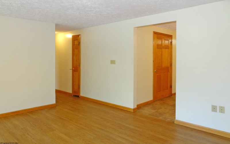 1609 Bergamont Street, Morgantown, West Virginia 26505, 3 Bedrooms Bedrooms, 5 Rooms Rooms,2 BathroomsBathrooms,Residential Rentals,For Rent,Bergamont,10161083