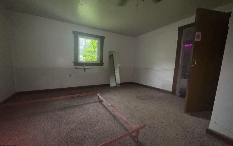 60 Marley Lane, Belington, West Virginia 26250, 3 Bedrooms Bedrooms, 5 Rooms Rooms,1 BathroomBathrooms,Single Family Detached,For Sale,Marley,10161081