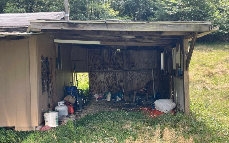 40 Bright Drive, Montrose, West Virginia 26283, 4 Bedrooms Bedrooms, 8 Rooms Rooms,1 BathroomBathrooms,Single Family Detached,For Sale,Bright,10161091