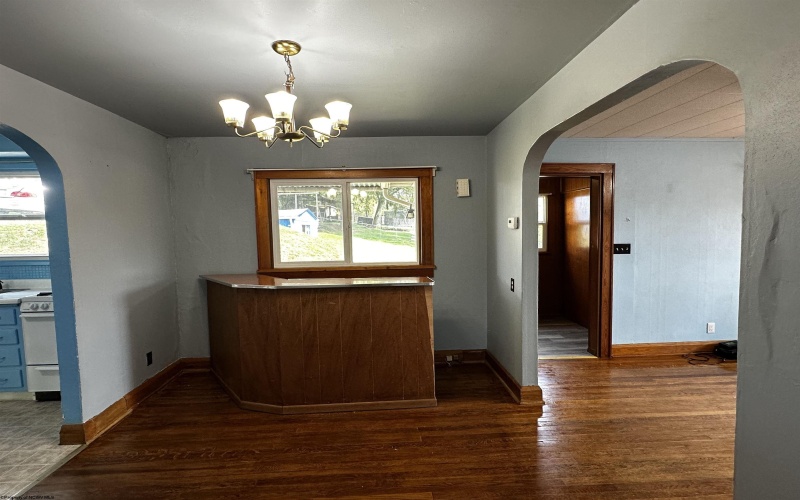 913 1/2 Fleming Avenue, Fairmont, West Virginia 26554, 2 Bedrooms Bedrooms, 5 Rooms Rooms,2 BathroomsBathrooms,Single Family Detached,For Sale,Fleming,10161094