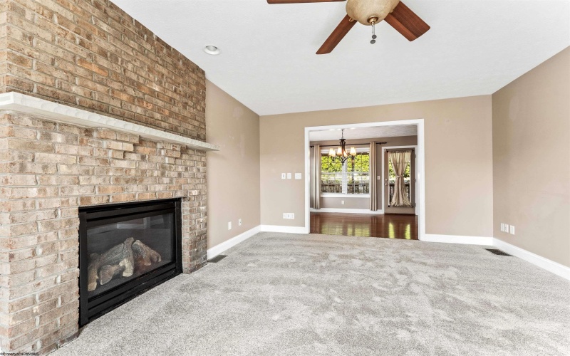 210 Piave Lane, Morgantown, West Virginia 26508, 3 Bedrooms Bedrooms, 8 Rooms Rooms,2 BathroomsBathrooms,Single Family Detached,For Sale,Piave,10161084