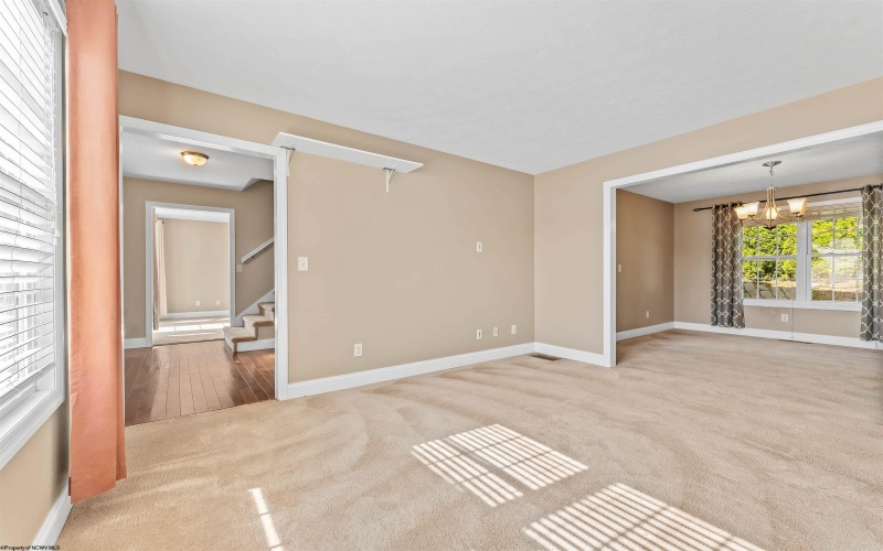 210 Piave Lane, Morgantown, West Virginia 26508, 3 Bedrooms Bedrooms, 8 Rooms Rooms,2 BathroomsBathrooms,Single Family Detached,For Sale,Piave,10161084