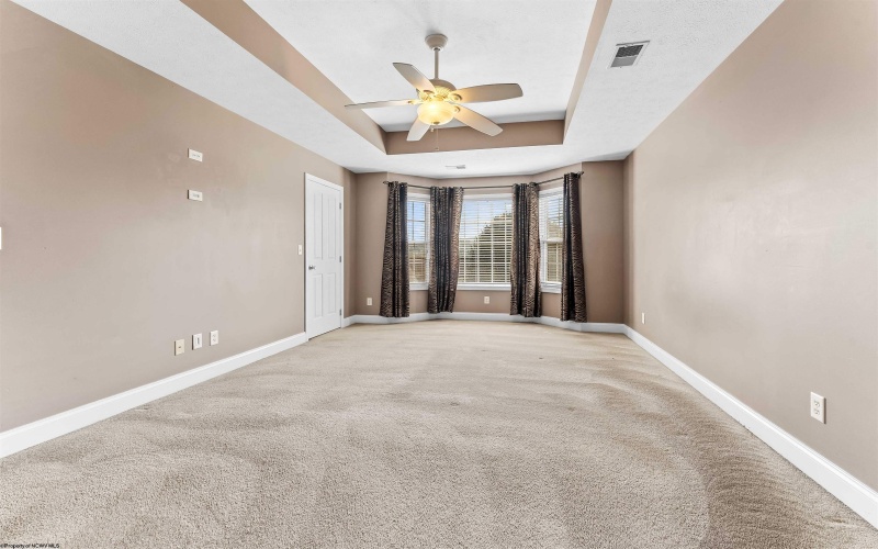 210 Piave Lane, Morgantown, West Virginia 26508, 3 Bedrooms Bedrooms, 8 Rooms Rooms,2 BathroomsBathrooms,Single Family Detached,For Sale,Piave,10161084