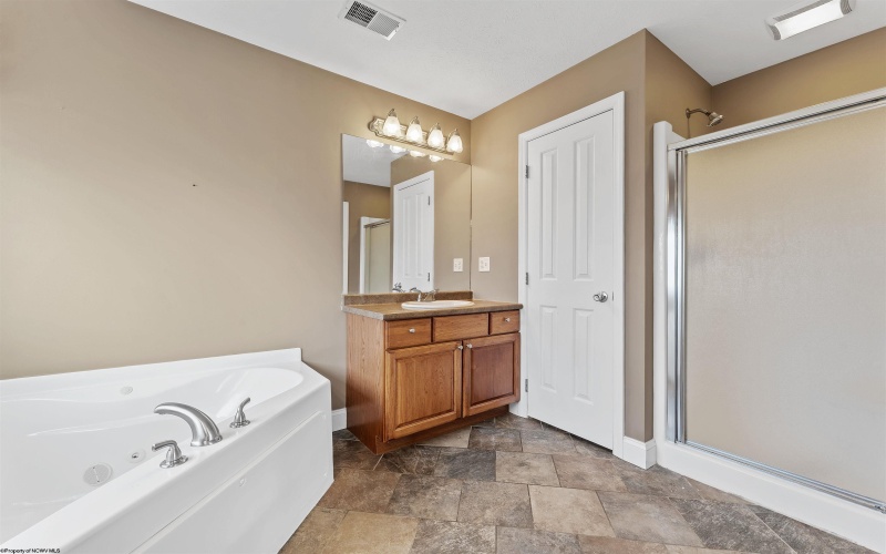 210 Piave Lane, Morgantown, West Virginia 26508, 3 Bedrooms Bedrooms, 8 Rooms Rooms,2 BathroomsBathrooms,Single Family Detached,For Sale,Piave,10161084