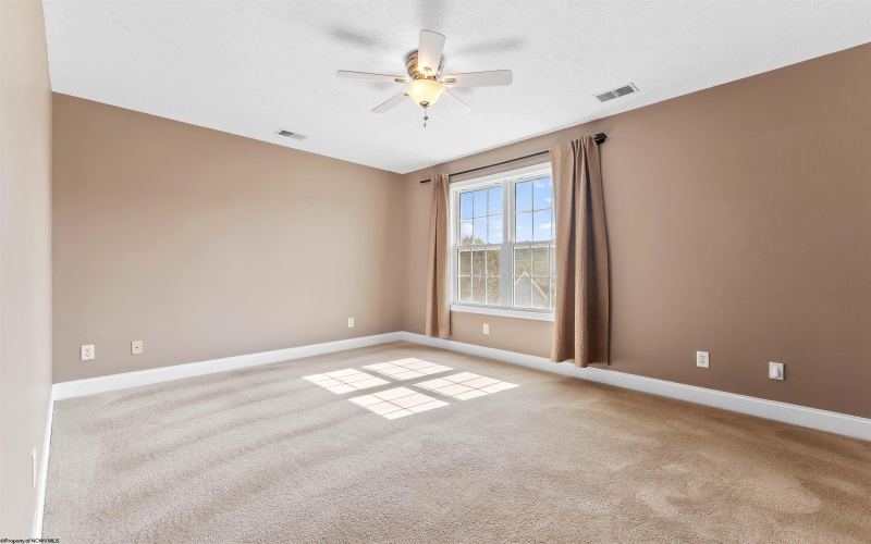 210 Piave Lane, Morgantown, West Virginia 26508, 3 Bedrooms Bedrooms, 8 Rooms Rooms,2 BathroomsBathrooms,Single Family Detached,For Sale,Piave,10161084