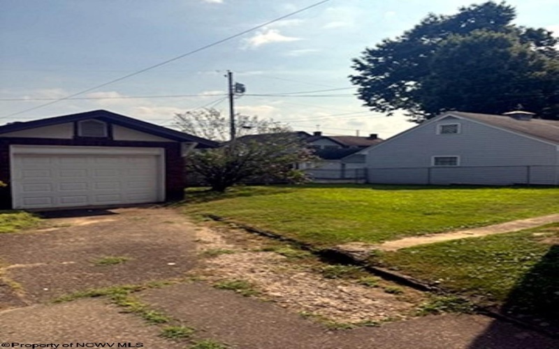 606 Stanley Avenue, Clarksburg, West Virginia 26301, 3 Bedrooms Bedrooms, 7 Rooms Rooms,1 BathroomBathrooms,Single Family Detached,For Sale,Stanley,10161095