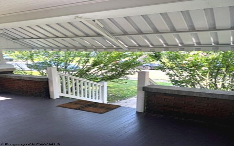 606 Stanley Avenue, Clarksburg, West Virginia 26301, 3 Bedrooms Bedrooms, 7 Rooms Rooms,1 BathroomBathrooms,Single Family Detached,For Sale,Stanley,10161095