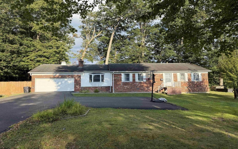 400 Andrews Street, Elkins, West Virginia 26241, 3 Bedrooms Bedrooms, 9 Rooms Rooms,2 BathroomsBathrooms,Single Family Detached,For Sale,Andrews,10161100