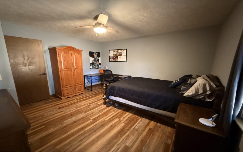 400 Andrews Street, Elkins, West Virginia 26241, 3 Bedrooms Bedrooms, 9 Rooms Rooms,2 BathroomsBathrooms,Single Family Detached,For Sale,Andrews,10161100