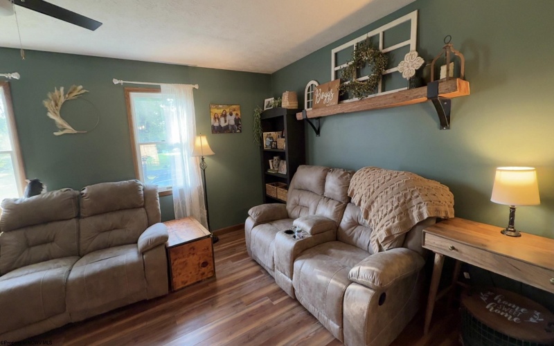 400 Andrews Street, Elkins, West Virginia 26241, 3 Bedrooms Bedrooms, 9 Rooms Rooms,2 BathroomsBathrooms,Single Family Detached,For Sale,Andrews,10161100