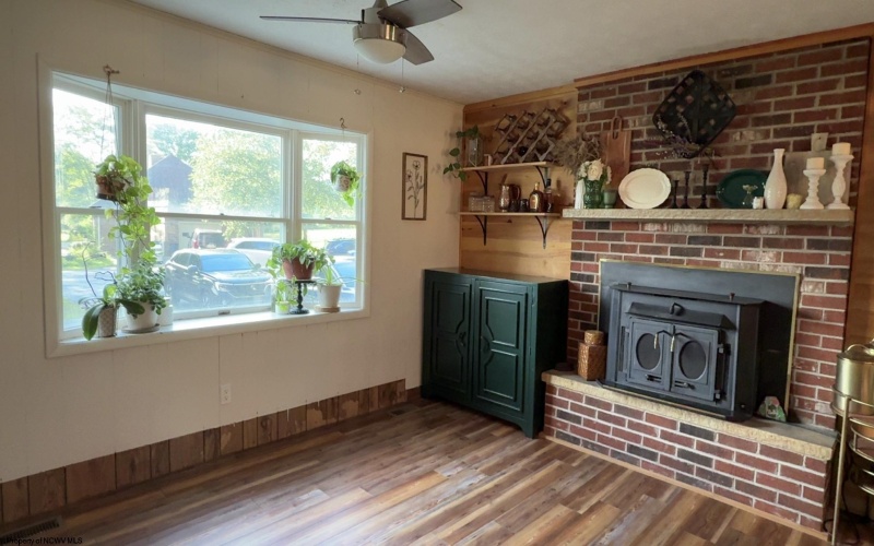 400 Andrews Street, Elkins, West Virginia 26241, 3 Bedrooms Bedrooms, 9 Rooms Rooms,2 BathroomsBathrooms,Single Family Detached,For Sale,Andrews,10161100