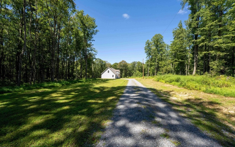 419 Deberry Lane, Bruceton Mills, West Virginia 26525, 3 Bedrooms Bedrooms, 6 Rooms Rooms,2 BathroomsBathrooms,Single Family Detached,For Sale,Deberry,10161099