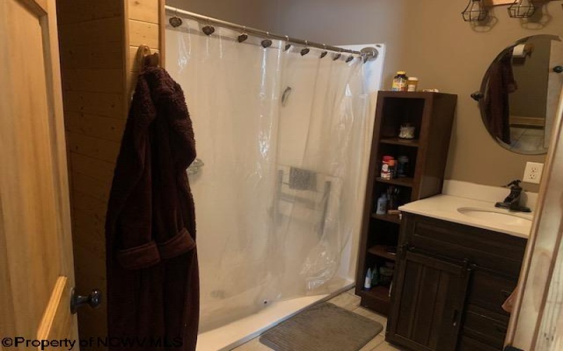 1127 Goff School Road, Belington, West Virginia 26250, 3 Bedrooms Bedrooms, 6 Rooms Rooms,2 BathroomsBathrooms,Single Family Detached,For Sale,Goff School,10161098