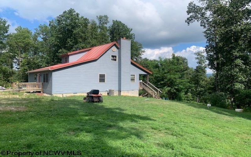 1127 Goff School Road, Belington, West Virginia 26250, 3 Bedrooms Bedrooms, 6 Rooms Rooms,2 BathroomsBathrooms,Single Family Detached,For Sale,Goff School,10161098