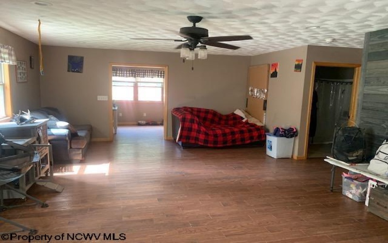 1127 Goff School Road, Belington, West Virginia 26250, 3 Bedrooms Bedrooms, 6 Rooms Rooms,2 BathroomsBathrooms,Single Family Detached,For Sale,Goff School,10161098