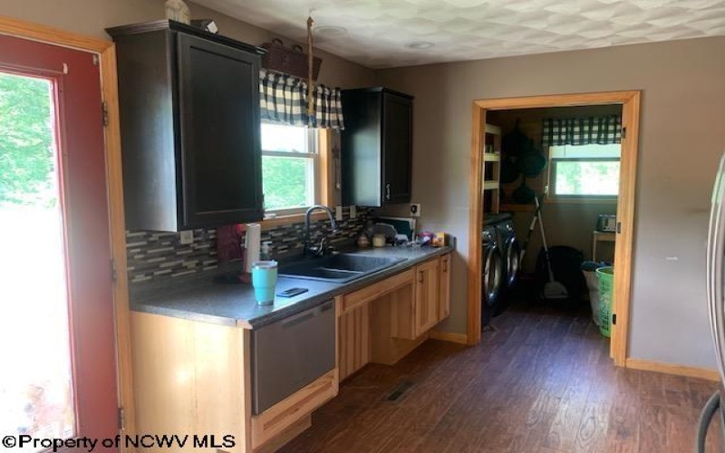 1127 Goff School Road, Belington, West Virginia 26250, 3 Bedrooms Bedrooms, 6 Rooms Rooms,2 BathroomsBathrooms,Single Family Detached,For Sale,Goff School,10161098