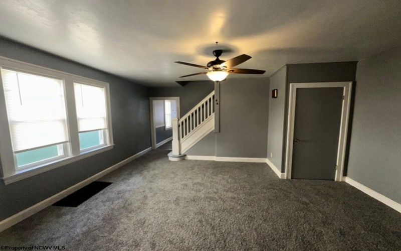 24-26 Haddale Avenue, Wheeling, West Virginia 26003, ,Multi-unit/income,For Sale,Haddale,10161108