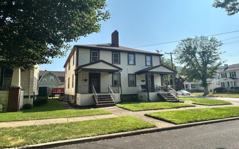 24-26 Haddale Avenue, Wheeling, West Virginia 26003, ,Multi-unit/income,For Sale,Haddale,10161108