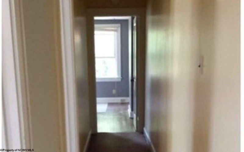 24-26 Haddale Avenue, Wheeling, West Virginia 26003, ,Multi-unit/income,For Sale,Haddale,10161108