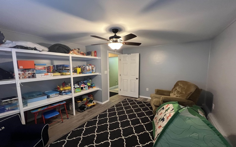 449 Hampton Road, Fairmont, West Virginia 26554, 5 Bedrooms Bedrooms, 9 Rooms Rooms,2 BathroomsBathrooms,Single Family Detached,For Sale,Hampton,10161102