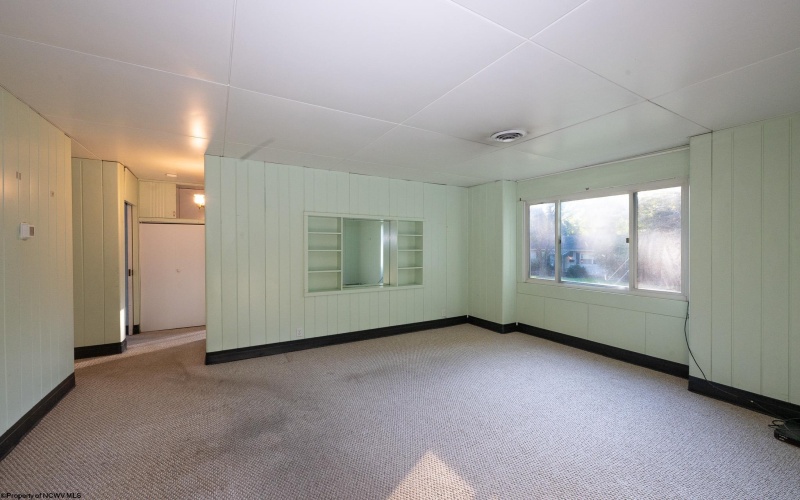 645 Callen Avenue, Morgantown, West Virginia 26501, 2 Bedrooms Bedrooms, 5 Rooms Rooms,1 BathroomBathrooms,Single Family Detached,For Sale,Callen,10161124
