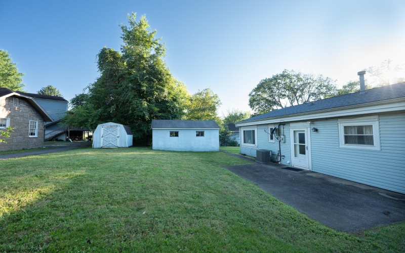 645 Callen Avenue, Morgantown, West Virginia 26501, 2 Bedrooms Bedrooms, 5 Rooms Rooms,1 BathroomBathrooms,Single Family Detached,For Sale,Callen,10161124