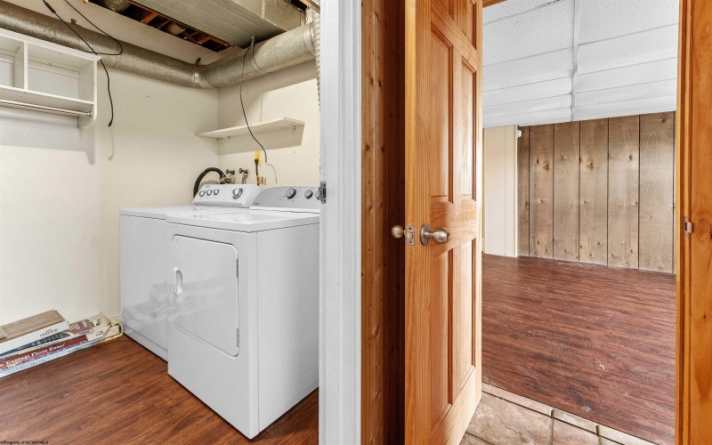 255 Spring Street, Morgantown, West Virginia 26505, 3 Bedrooms Bedrooms, 6 Rooms Rooms,2 BathroomsBathrooms,Single Family Detached,For Sale,Spring,10161106