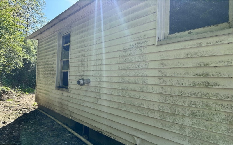 1825 McWhorter Road, Lost Creek, West Virginia 26385, 3 Bedrooms Bedrooms, 5 Rooms Rooms,1 BathroomBathrooms,Single Family Detached,For Sale,McWhorter,10161114