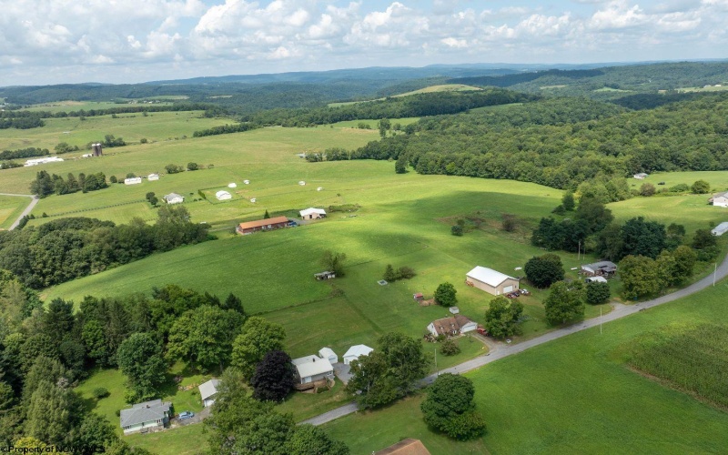 1539 Long Hollow Road, Masontown, West Virginia 26542, 2 Bedrooms Bedrooms, 7 Rooms Rooms,1 BathroomBathrooms,Single Family Detached,For Sale,Long Hollow,10161111