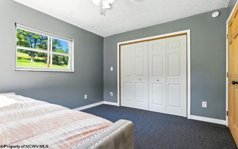 650 Sam Cavins Road, West Union, West Virginia 26456, 3 Bedrooms Bedrooms, 7 Rooms Rooms,3 BathroomsBathrooms,Single Family Detached,For Sale,Sam Cavins,10161112