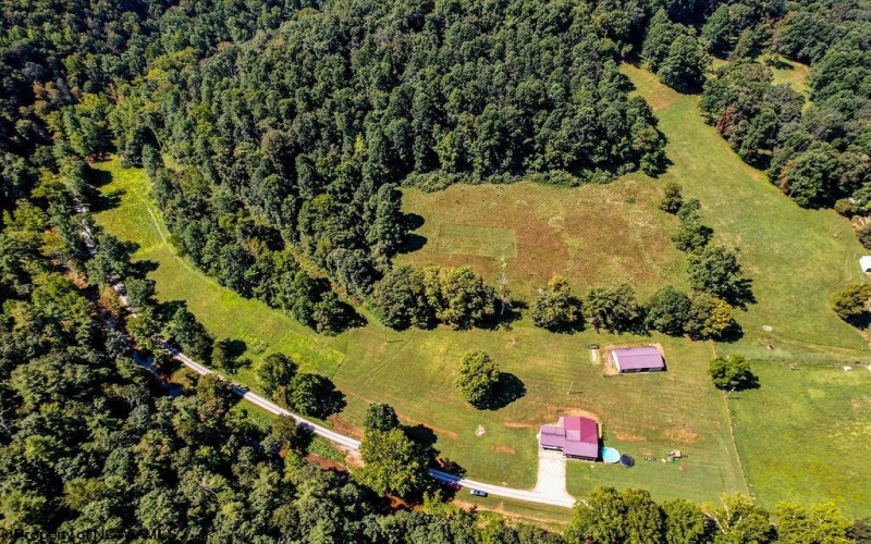 650 Sam Cavins Road, West Union, West Virginia 26456, 3 Bedrooms Bedrooms, 7 Rooms Rooms,3 BathroomsBathrooms,Single Family Detached,For Sale,Sam Cavins,10161112