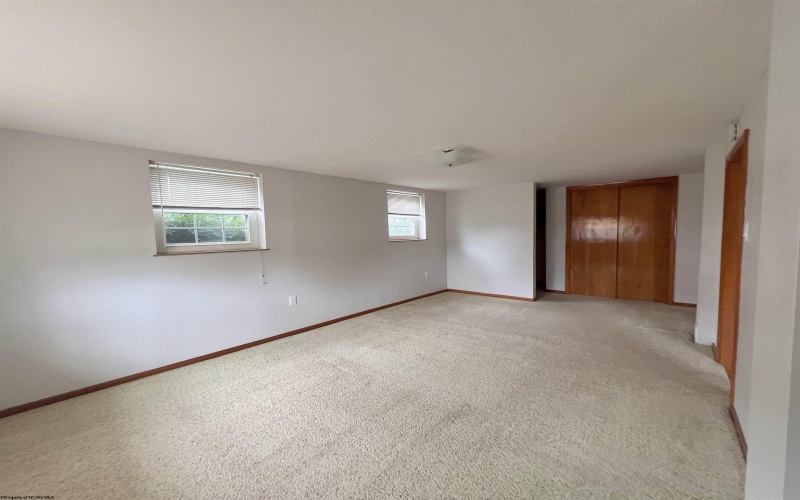 111 Golf Drive, Fairmont, West Virginia 26554, 4 Bedrooms Bedrooms, 9 Rooms Rooms,2 BathroomsBathrooms,Single Family Detached,For Sale,Golf,10161110