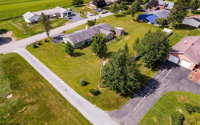 215 10th Street, Oakland, Maryland 21550, 3 Bedrooms Bedrooms, 10 Rooms Rooms,1 BathroomBathrooms,Single Family Detached,For Sale,10th,10161122