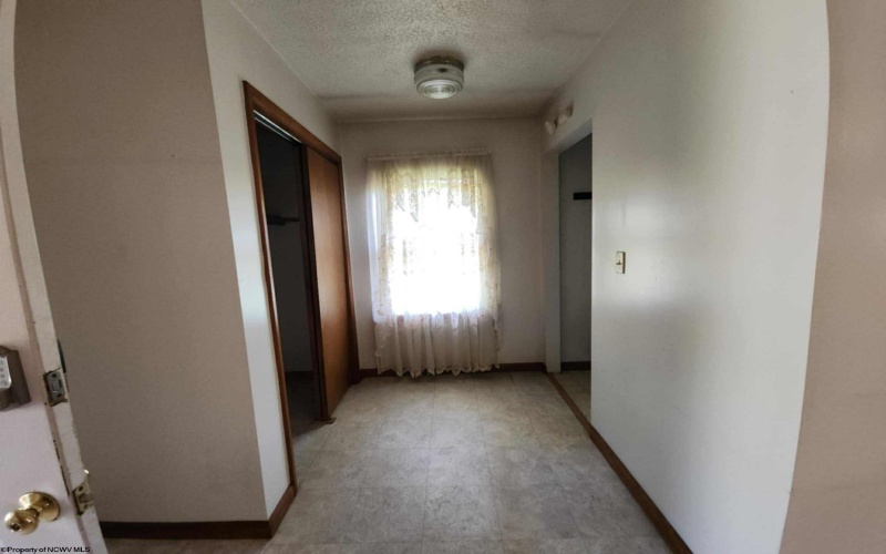 70 Winding Lane Road, Volga, West Virginia 26238, 3 Bedrooms Bedrooms, 6 Rooms Rooms,2 BathroomsBathrooms,Single Family Detached,For Sale,Winding Lane,10161117