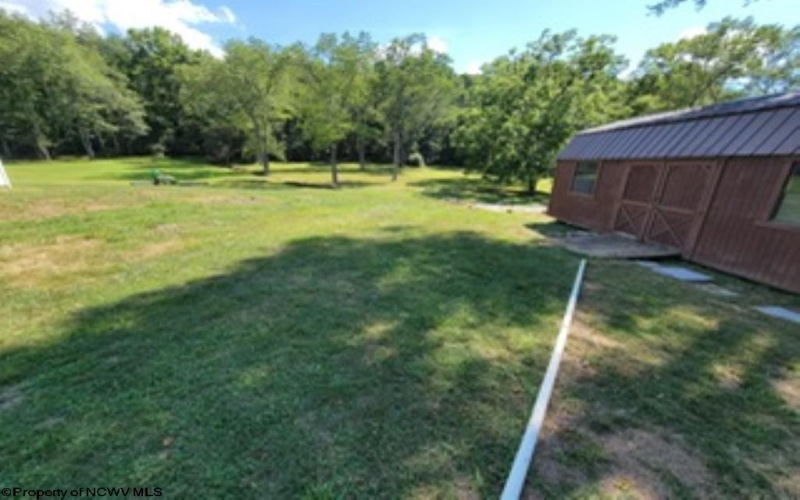 108 Brushy Fork Road, Bridgeport, West Virginia 26330, 2 Bedrooms Bedrooms, 7 Rooms Rooms,2 BathroomsBathrooms,Single Family Detached,For Sale,Brushy Fork,10161129