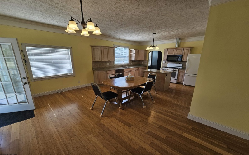 1468 Main Street, Salem, West Virginia 26426, 2 Bedrooms Bedrooms, 7 Rooms Rooms,2 BathroomsBathrooms,Single Family Detached,For Sale,Main,10161147