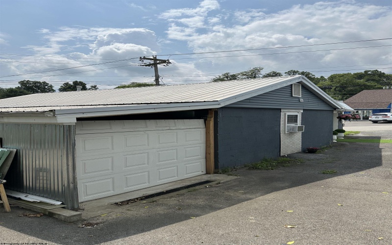 1515 Fairmont Avenue, Fairmont, West Virginia 26554, ,Multi-unit/income,For Sale,Fairmont,10161138