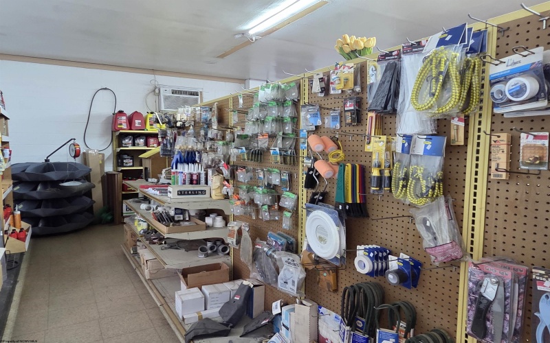 4016 Appalachian Highway, Dryfork, West Virginia 26263, ,Commercial/industrial,For Sale,Appalachian,10161135