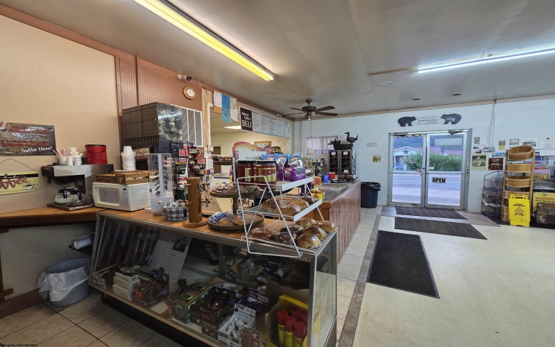 4016 Appalachian Highway, Dryfork, West Virginia 26263, ,Commercial/industrial,For Sale,Appalachian,10161135