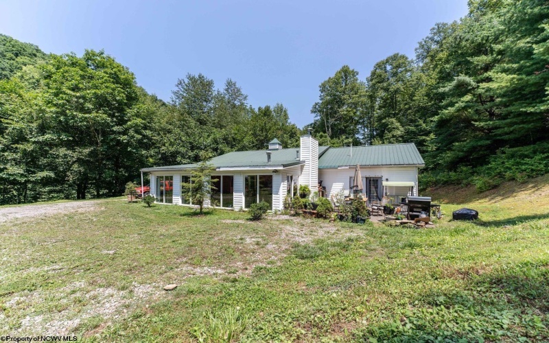 489 Slab Camp Road, Independence, West Virginia 26374, 4 Bedrooms Bedrooms, 11 Rooms Rooms,4 BathroomsBathrooms,Single Family Detached,For Sale,Slab Camp,10161145