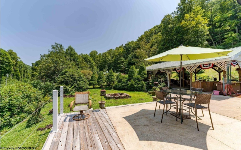 489 Slab Camp Road, Independence, West Virginia 26374, 4 Bedrooms Bedrooms, 11 Rooms Rooms,4 BathroomsBathrooms,Single Family Detached,For Sale,Slab Camp,10161145