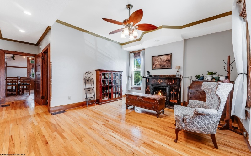 3 Pine Street, Barrackville, West Virginia 26559, 4 Bedrooms Bedrooms, 8 Rooms Rooms,1 BathroomBathrooms,Single Family Detached,For Sale,Pine,10161143